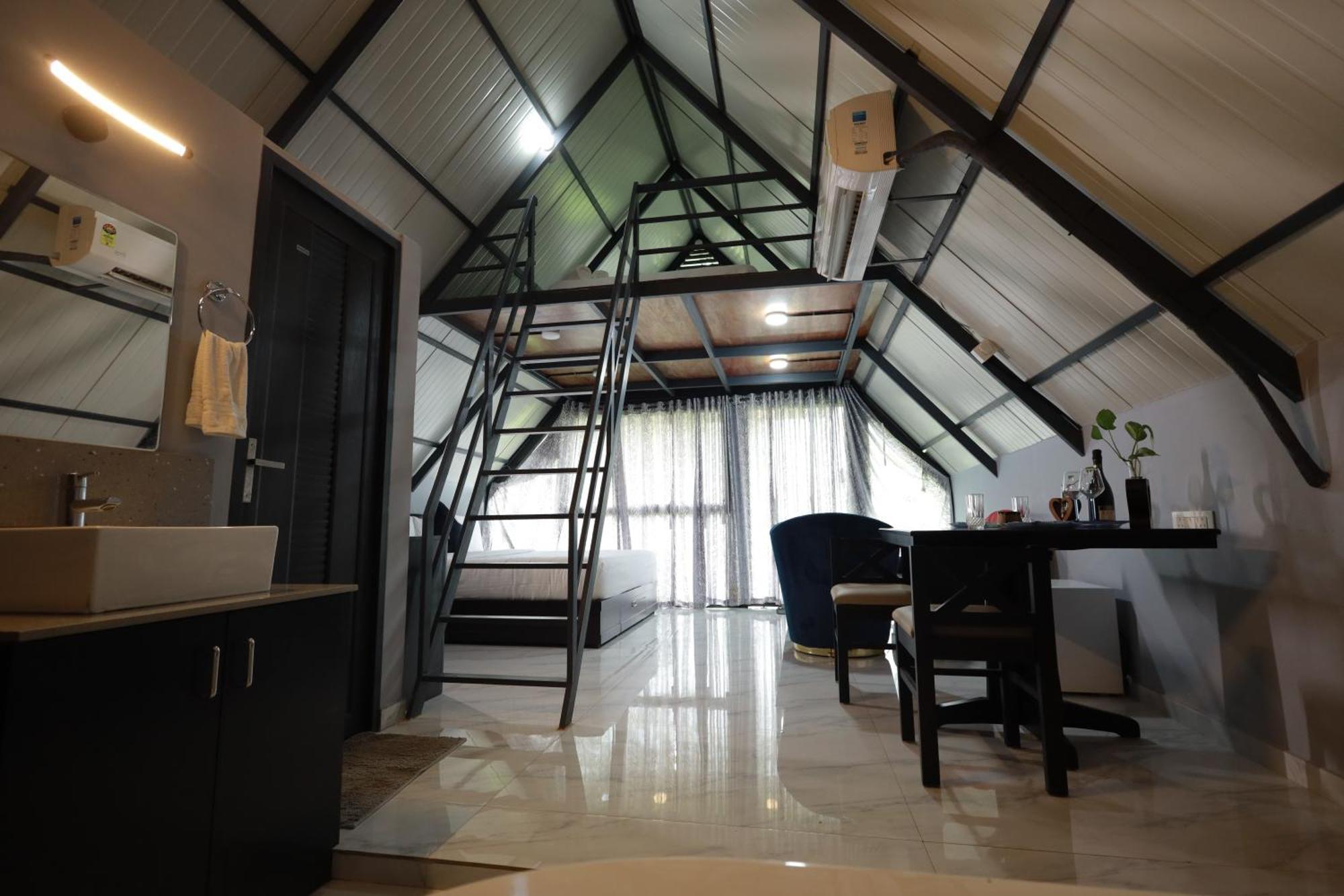 Holistic Stay Eco-Resort & Ayurvedic Retreat Paithalmala Екстер'єр фото