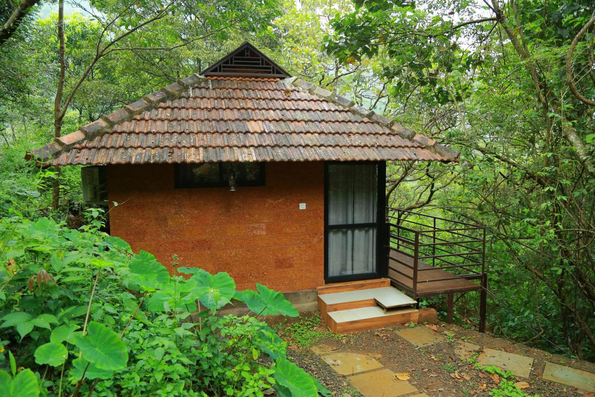 Holistic Stay Eco-Resort & Ayurvedic Retreat Paithalmala Екстер'єр фото